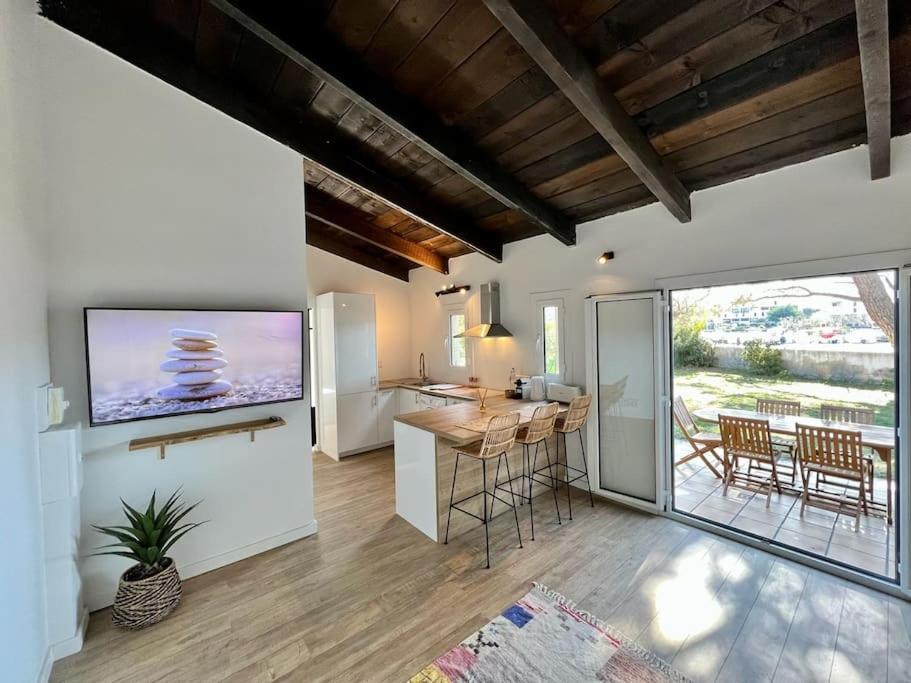 סן פלורן Maison Chaleureuse En Plein Coeur Du Centre Ville מראה חיצוני תמונה