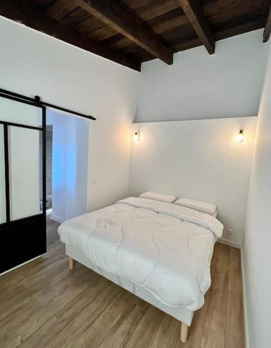 סן פלורן Maison Chaleureuse En Plein Coeur Du Centre Ville מראה חיצוני תמונה